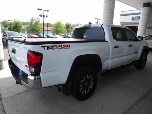 Super White 2019 Toyota Tacoma TRD Off Road
