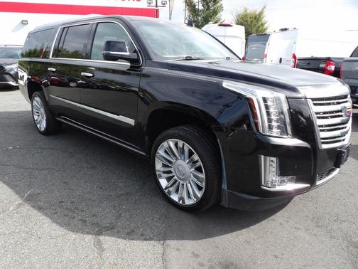 2019 Cadillac Escalade ESV Platinum