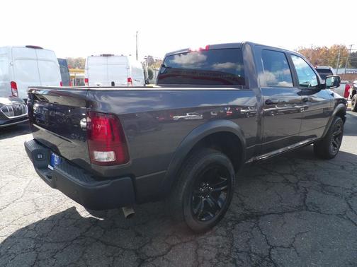 2024 RAM 1500 Classic Warlock Crew Cab 4x4 5'7' Box