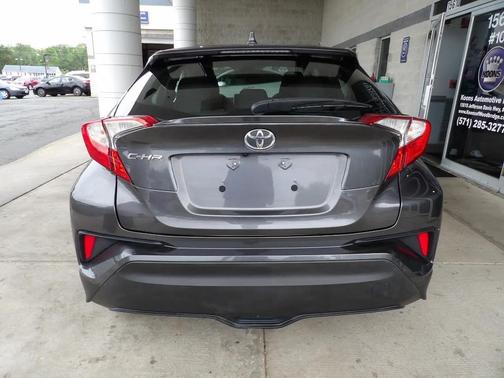 Magnetic Gray Metallic 2021 Toyota C-HR LE