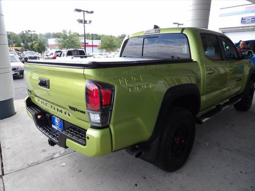 Green 2022 Toyota Tacoma SR