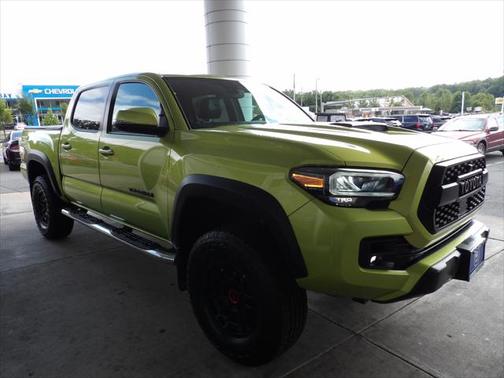 Green 2022 Toyota Tacoma SR