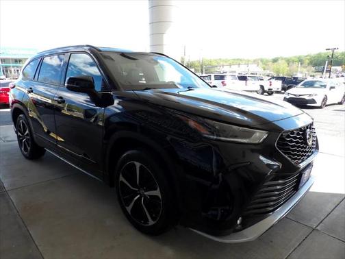 2021 Toyota Highlander XSE