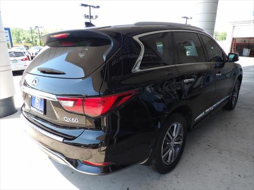 2020 INFINITI QX60 Luxe