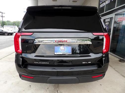 2021 GMC Yukon SLE