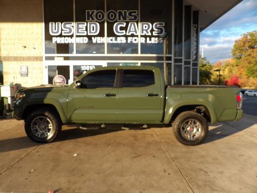 2021 Toyota Tacoma TRD Sport