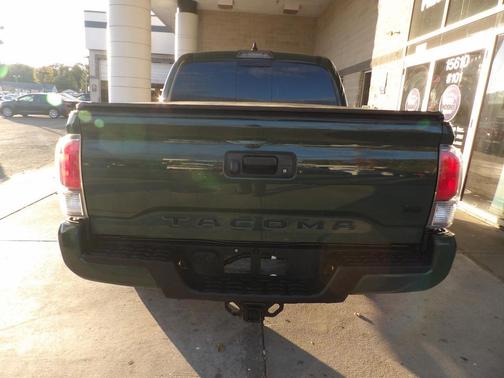2021 Toyota Tacoma TRD Sport