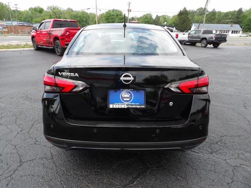 Super Black 2023 Nissan Versa 1.6 S