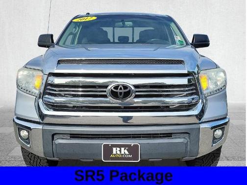 2017 Toyota Tundra SR5