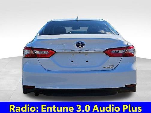 2019 Toyota Camry Hybrid LE