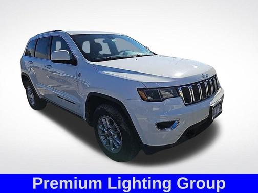 2020 Jeep Grand Cherokee Laredo