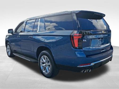 2025 Chevrolet Suburban Premier