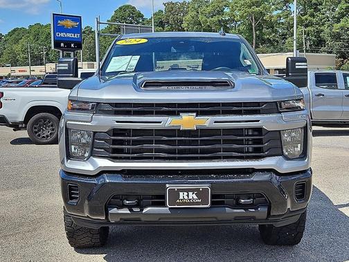 2024 Chevrolet Silverado 2500 Custom