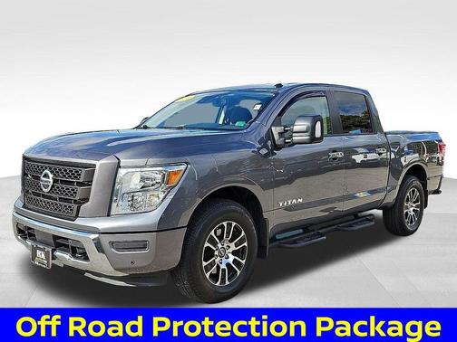 2021 Nissan Titan SV