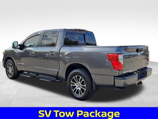 2021 Nissan Titan SV