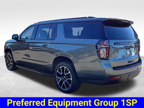 2023 Chevrolet Suburban RST