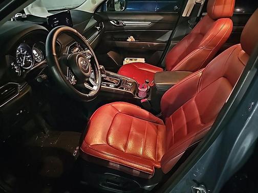 2022 Mazda CX-5 Carbon Edition