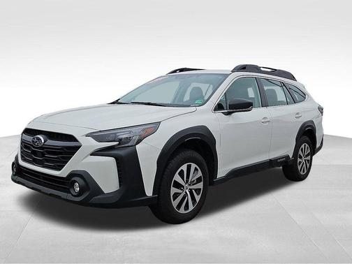 2025 Subaru Outback Base
