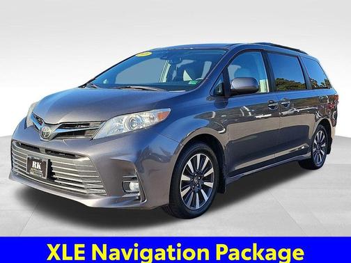 2019 Toyota Sienna XLE
