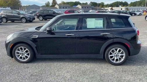 Photo 5 of 33 of 2017 MINI Clubman Cooper