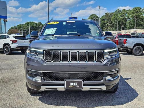 2024 Jeep Wagoneer L Series II 4x4