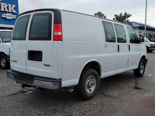 2020 GMC Savana 2500 Work Van