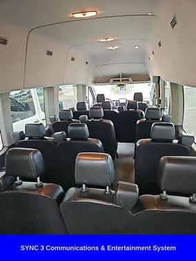 2020 Ford Transit-350 XL