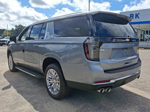 2025 Chevrolet Suburban Premier