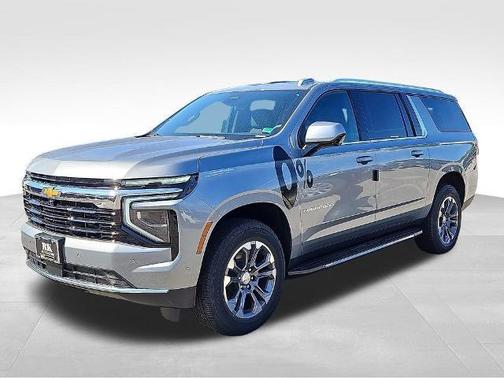 2025 Chevrolet Suburban LS
