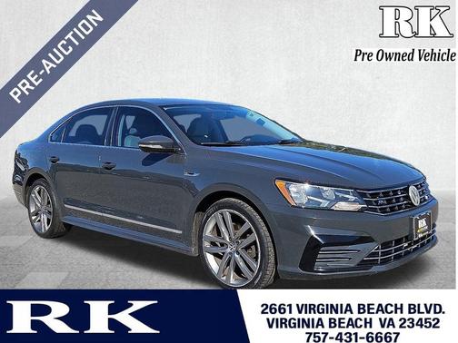 2017 Volkswagen Passat 1.8T R-Line w/Comfort