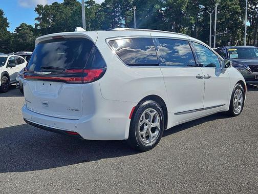 2022 Chrysler Pacifica Limited