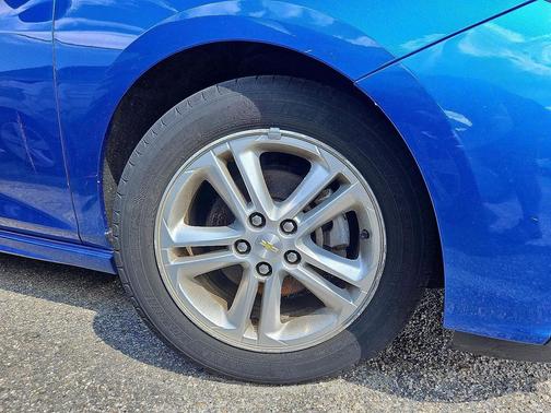 2016 Chevrolet Cruze LT Auto