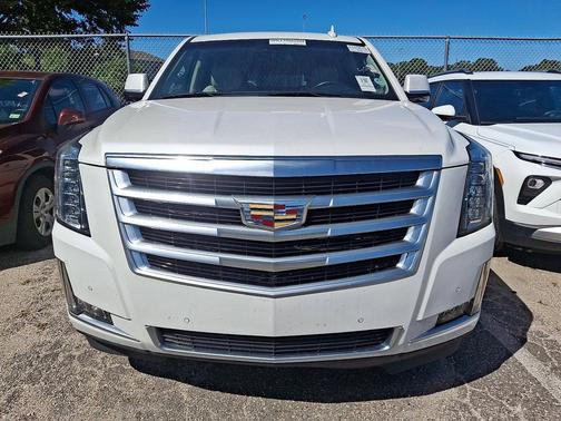 2019 Cadillac Escalade ESV Luxury