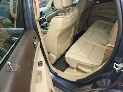 2019 Jeep Grand Cherokee Overland