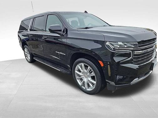 2021 Chevrolet Suburban LT