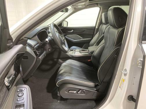 2023 Acura MDX Advance