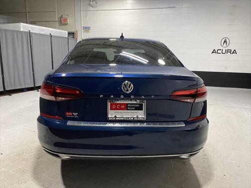 2021 Volkswagen Passat 2.0T SE