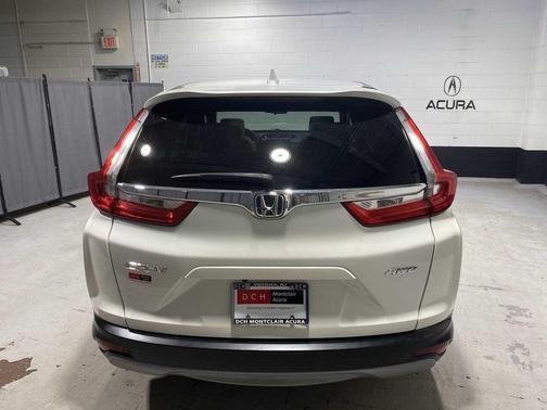 White 2018 Honda CR-V EX
