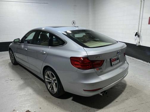Glacier Silver Metallic 2016 BMW 328 Gran Turismo i xDrive SULEV