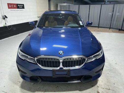 2022 BMW 330 i xDrive