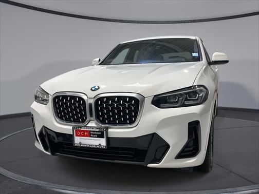 2022 BMW X4 xDrive30i