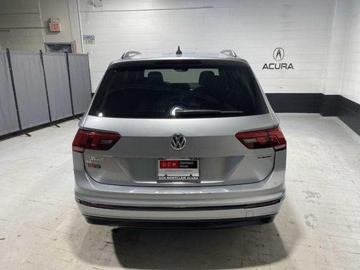 2020 Volkswagen Tiguan 2.0T SE R-Line Black