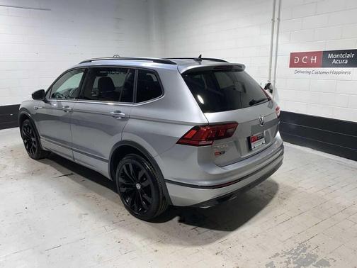 2020 Volkswagen Tiguan 2.0T SE R-Line Black
