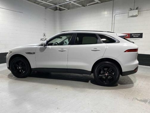 2019 Jaguar F-PACE 25t Premium