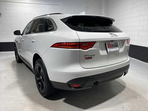 2019 Jaguar F-PACE 25t Premium