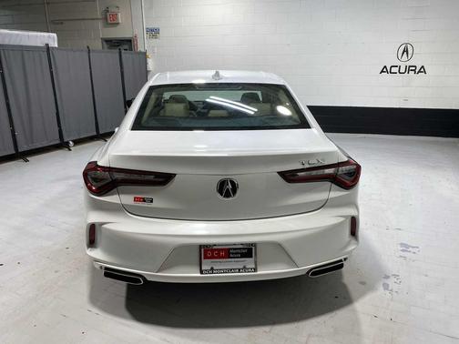 2023 Acura TLX Base