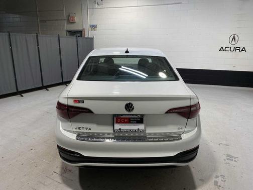 2023 Volkswagen Jetta 1.5T SE