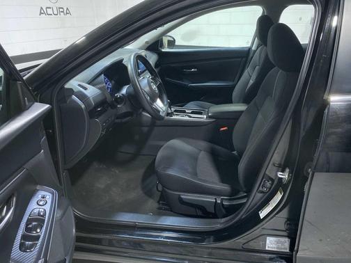 Black 2024 Nissan Sentra SV