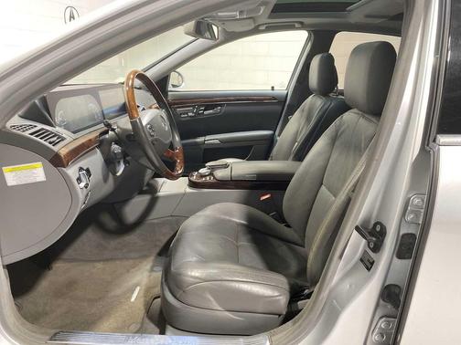 2008 Mercedes-Benz S-Class S 550 4MATIC