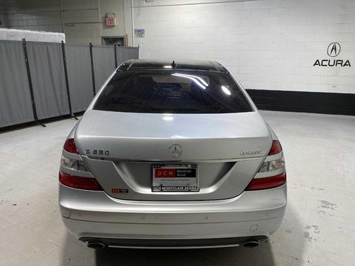 2008 Mercedes-Benz S-Class S 550 4MATIC